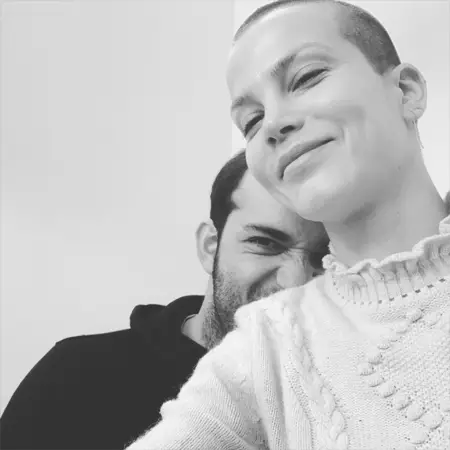 Boaz Kroon and Sylvia Hoeks are engaged.
