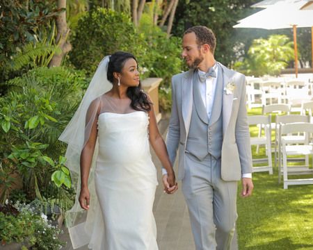 Tatyana Ali is married to her husband Dr. Vaughn Rasberry since 2016.