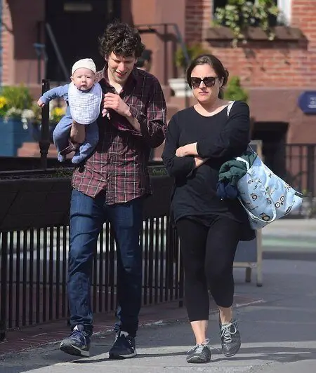 Jesse Eisenberg with his wife Anna Sprout along with their son.