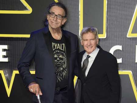 Peter Mayhew and Harrison Ford at the Force Awakens premiere.