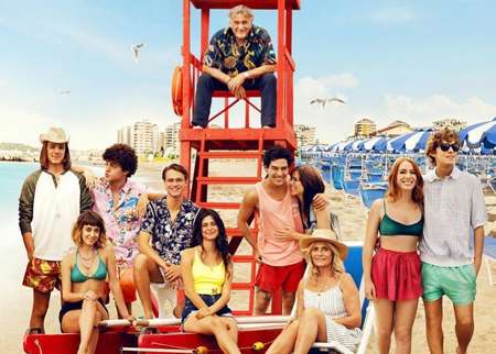 Under the Riccione Sun features a predominantly young adult cast.