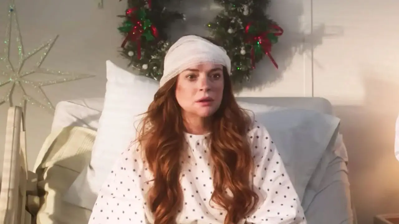 Lindsay Lohan Looks Old in Falling for Christmas: Here's the Untold Truth!