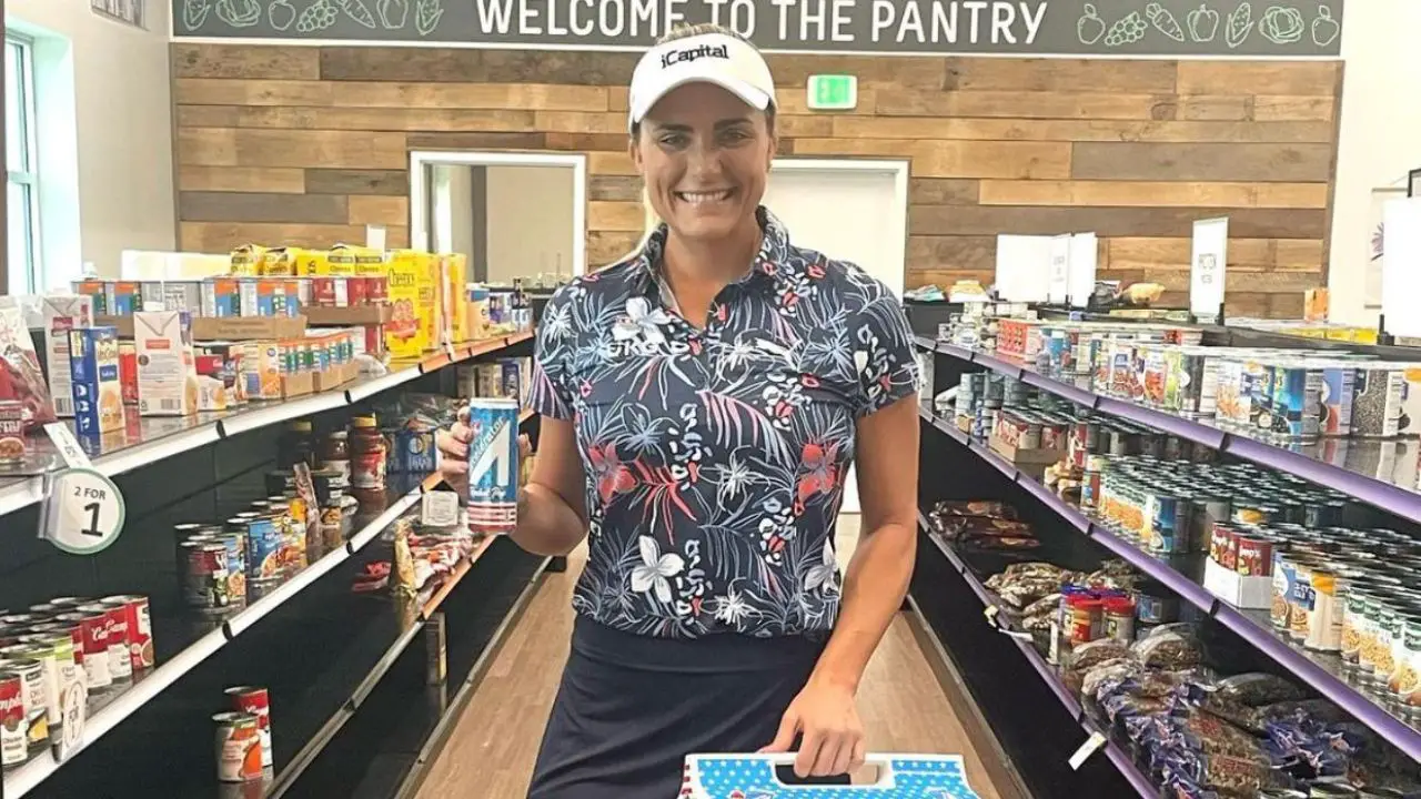 Lexi Thompson doesn't appear to have a boyfriend. celebsindepth.com