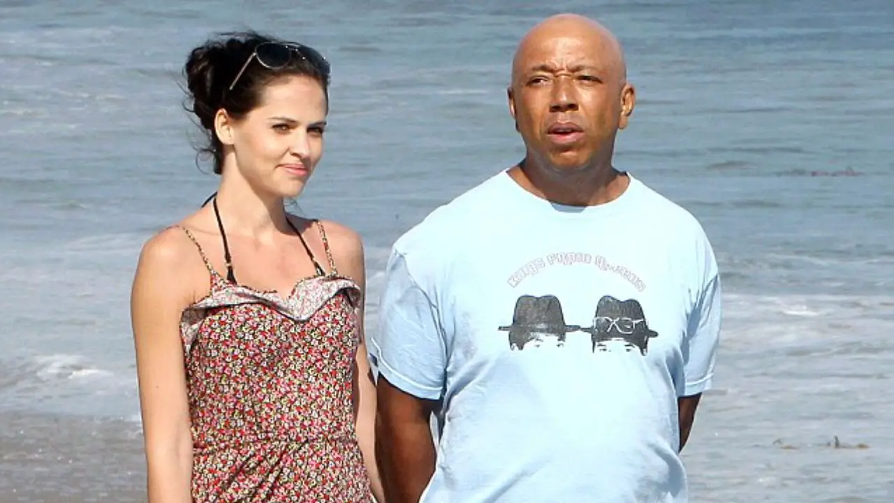 Russell Simmons is happy with his current girlfriend, Hana Nitsche. celebsindepth.com