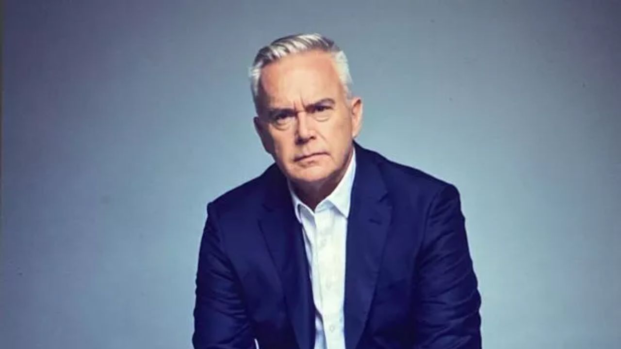 Is Huw Edwards Gay? What Has His Wife Said? Reddit Update! celebsindepth.com