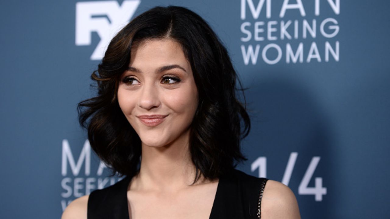 Katie Findlay is not married and has no husband. celebsindepth.com