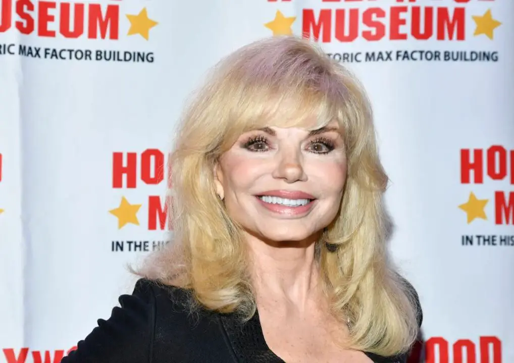 Loni Anderson's seems to be avoiding aging through cosmetic procedures. celebsindepth.com