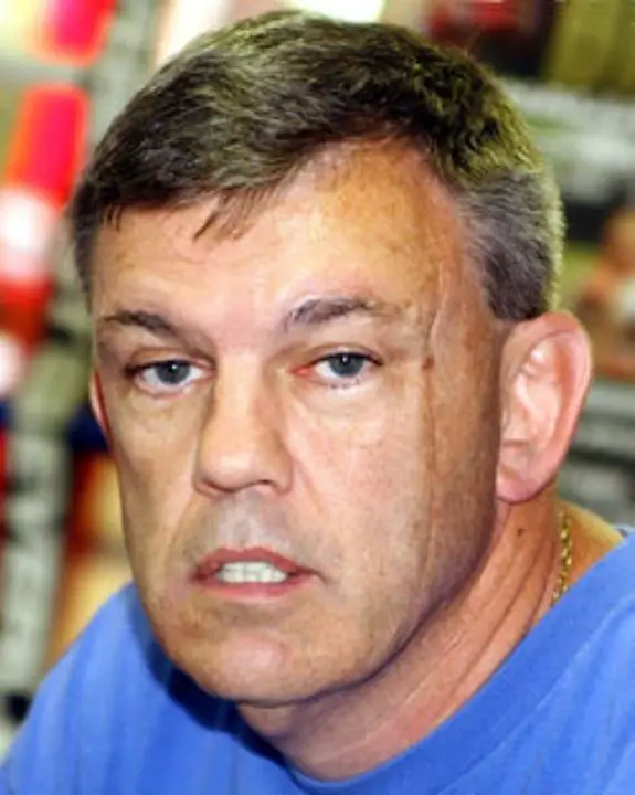 Teddy Atlas was involved in a big fight that led to his scar. celebsindepth.com