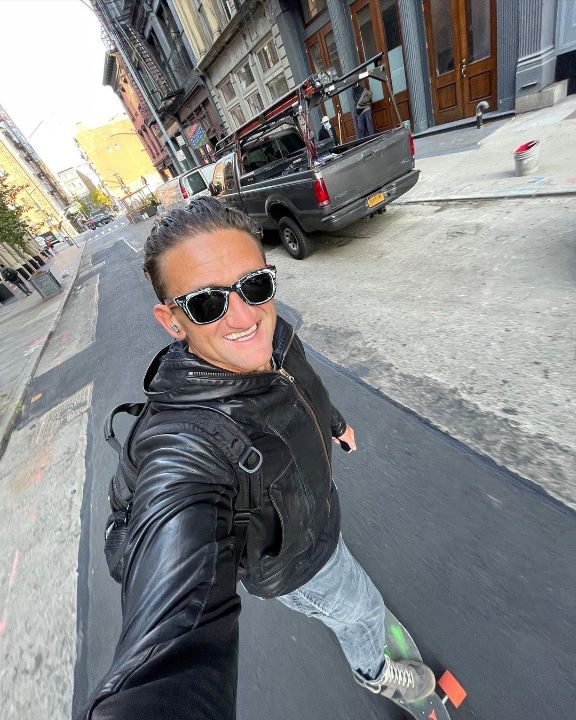Casey Neistat is living a lavish life as a result of his high net worth. celebsindepth.com