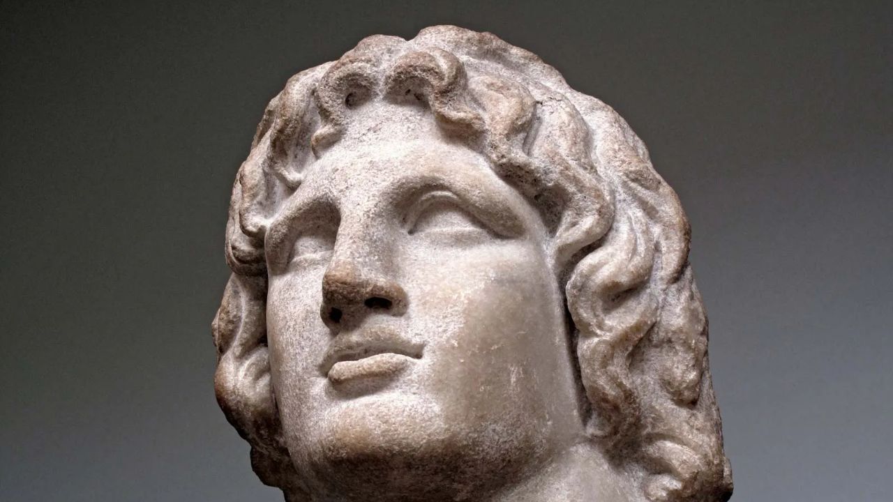 Was Alexander the Great Blonde? What Did He Look Like? Hair Style, Color celebsindepth.com