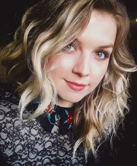 Anna Grace Barlow is an actress who appeared as Lilith in the hit CW show Supernatural.