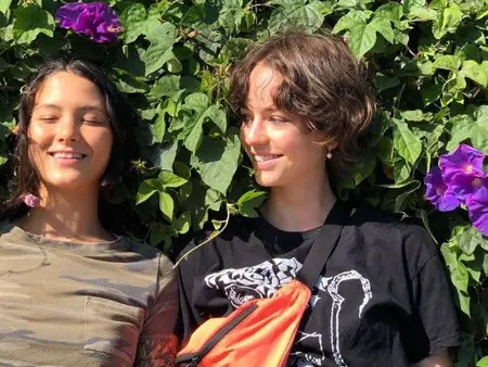 Bridgette Lund-Paine and Fivel Stewart were involved with one another in Atypical.