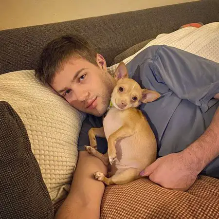 Connor Jessup partner is something people are keen to know, but the actor seems to be single at the moment.
