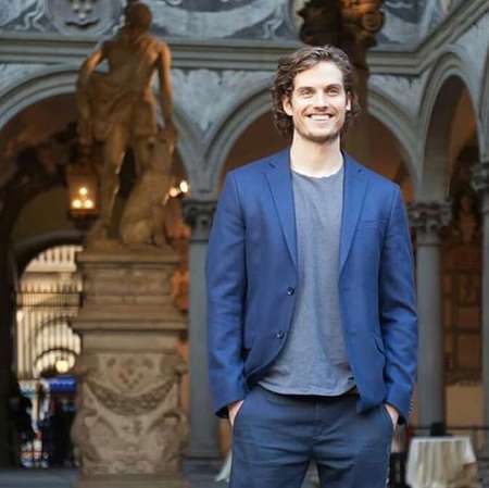 Daniel Sharman is a 34 year old actor from London, England.