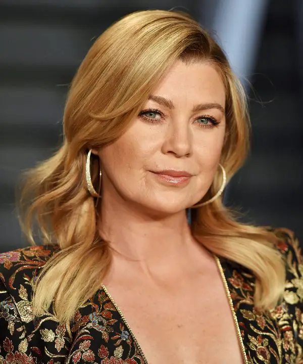 Ellen Pompeo has a face scar below the right corner of her mouth. celebsindepth.com