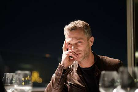 Grzegorz Damiecki is married to his wife Dominika Loskowska, they have three kids.