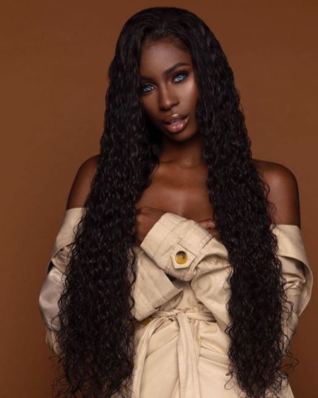 Jalicia lived in Barbados with her family up until her late teens.