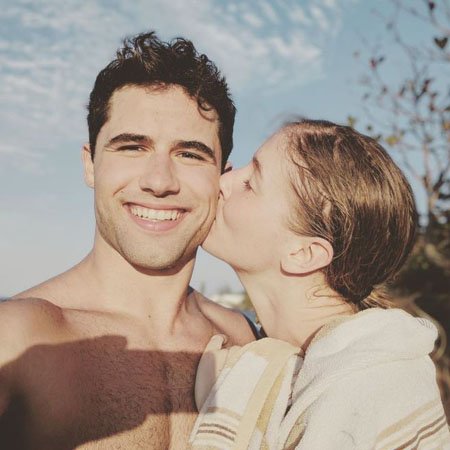 Jamie Graham-Kuntz is currently in a relationship with his girlfriend Jamie Murray.