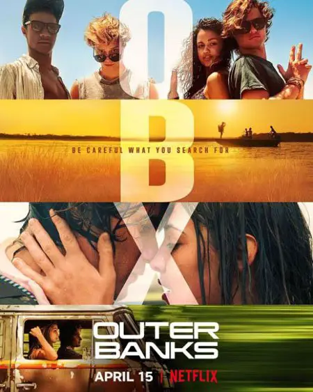 Madelyn Cline plays Sarah Cameron in the Netflix series Outer Banks.