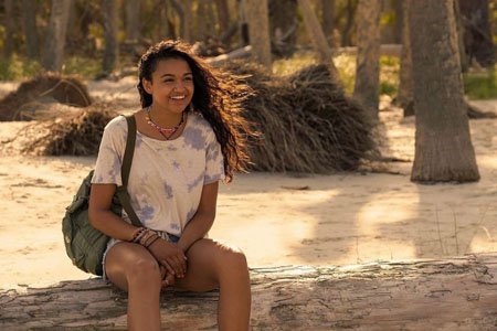 Madison Bailey plays Kiara in the Netflix series Outer Banks.
