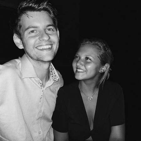 Mia McKenna-Bruce is currently in a relationship with her boyfriend Tom Leach.