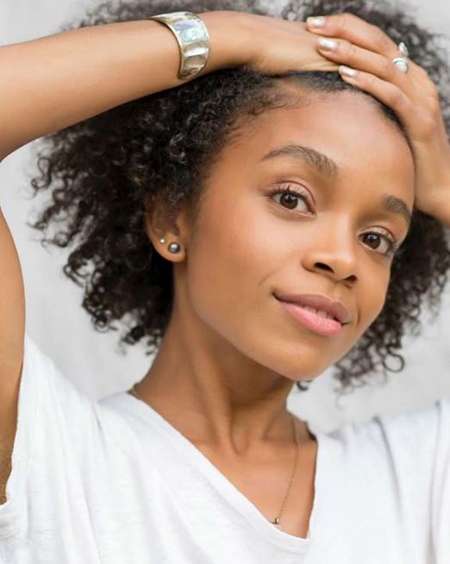 Rachel Naomi Hilson is a 24 year old actress who is famous for playing teen Beth in This Is Us.