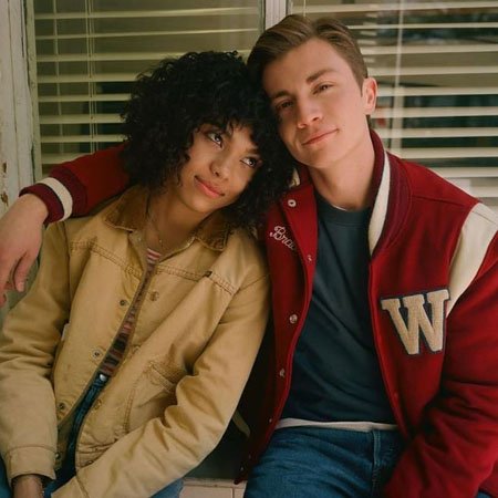 Richard Ellis and his TV girlfriend Sofia Bryant during the shooting of I Am Not Okay with This.