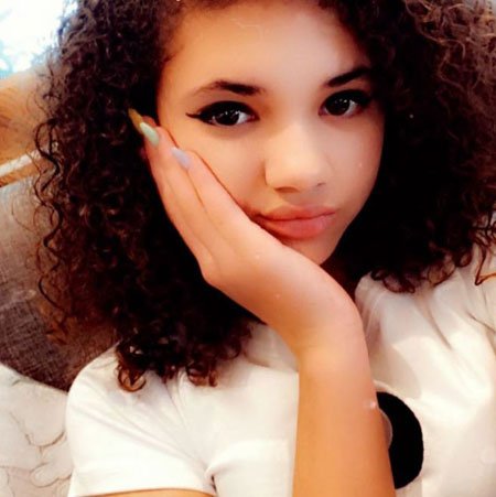 Scarlet Spencer has over 50,000 followers on her Instagram and her net worth is close to $100,000.