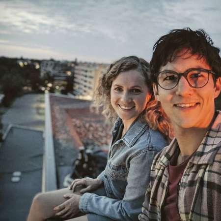 Tim Oliver Schultz plays Elektro Man in the Netflix movie Freaks: You're One of Us.