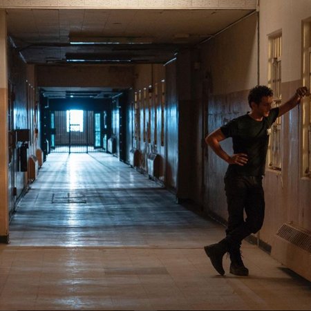 Tomer Sisley plays the character of Aviram in Messiah Netflix series.