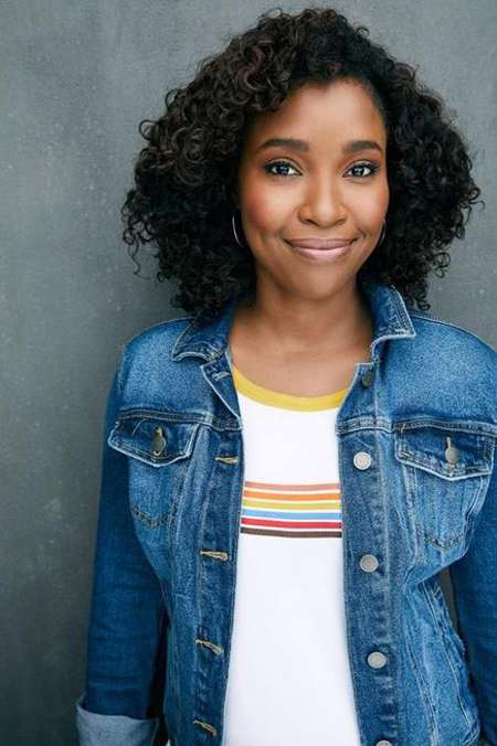 Toya Turner is a Jamaican-American actress raised in Chicago.