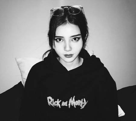 Valentina Acosta Giraldo is a Rick and Morty fan; biography