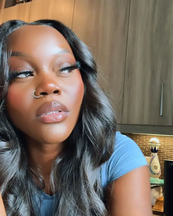 AD should have gone for shorter, more natural eyelashes. celebsindepth.com
