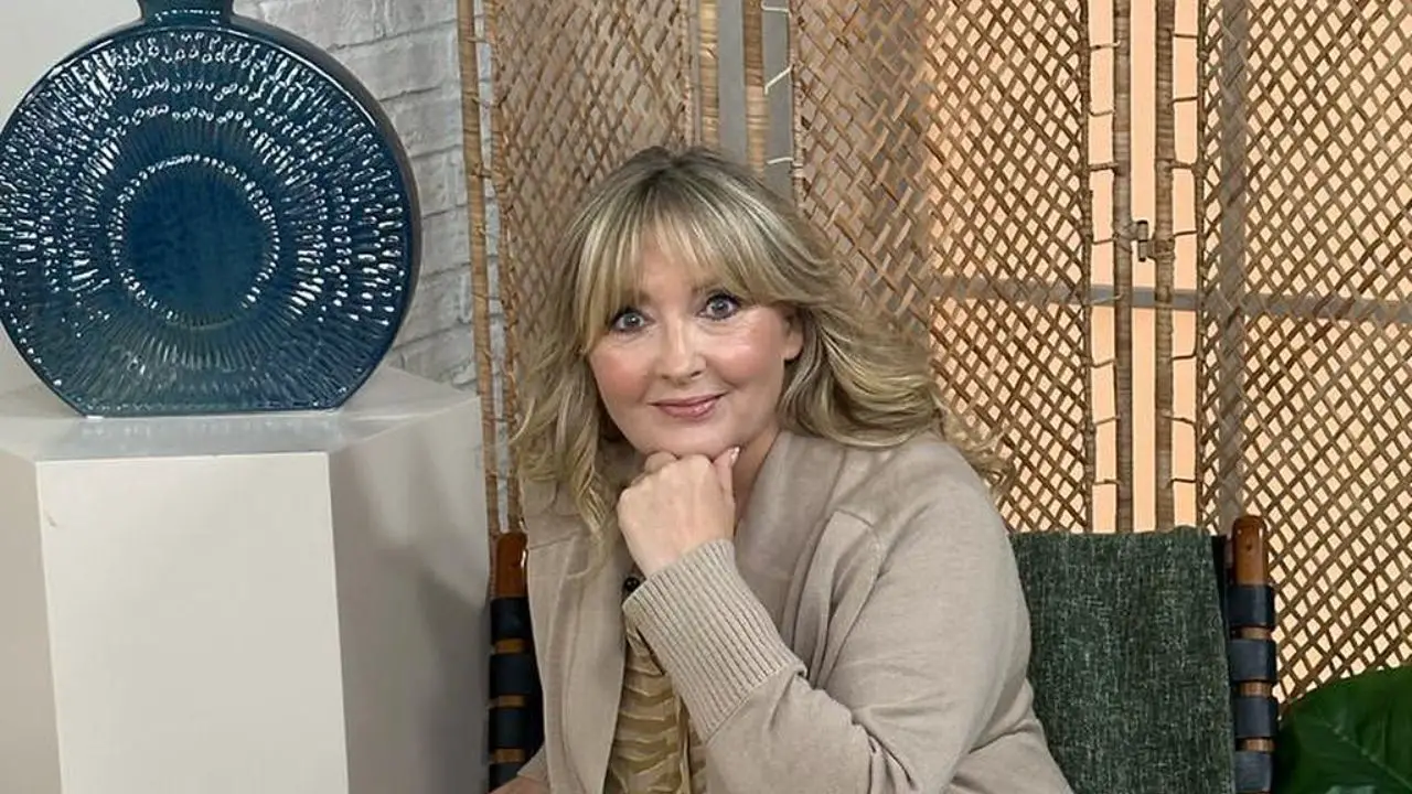 Alison Young shared about her weight loss through her social media. celebsindepth.com