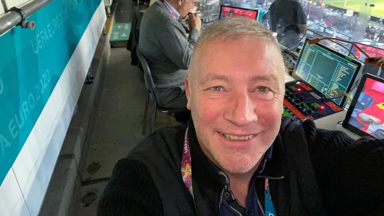 Fans claim Ally McCoist's new teeth don't suit him. celebsindepth.com