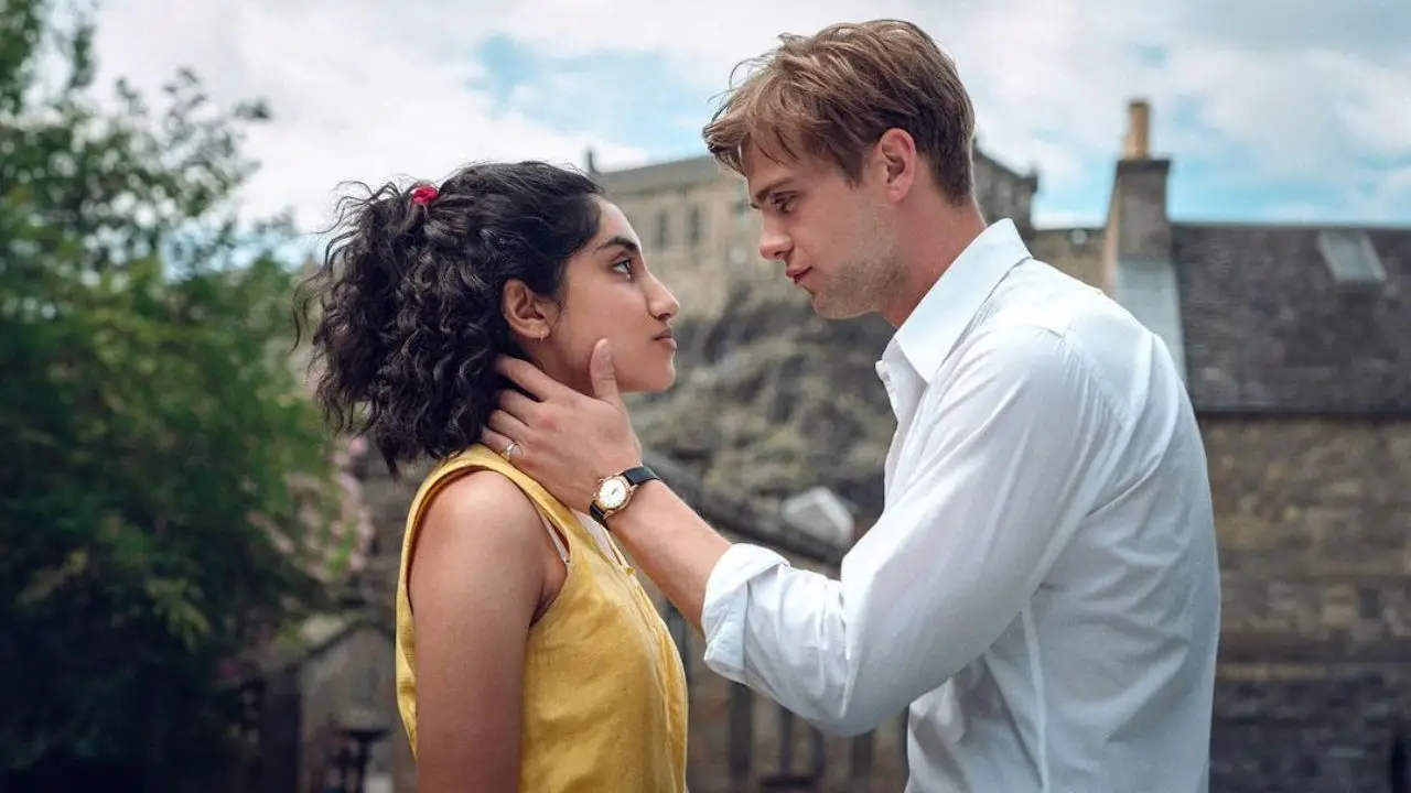 Fans are loving Ambika Mod and Leo Woodall's onscreen chemistry. celebsindepth.com