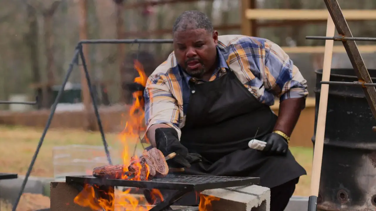 Thyron Matthews is the winner of The BBQ Showdown. celebsindepth.com