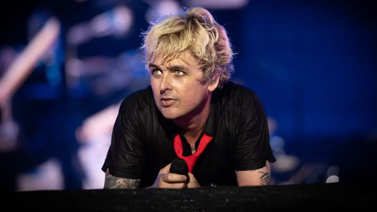 Billie Joe Armstrong revealed himself as bisexual in 1995. celebsindepth.com