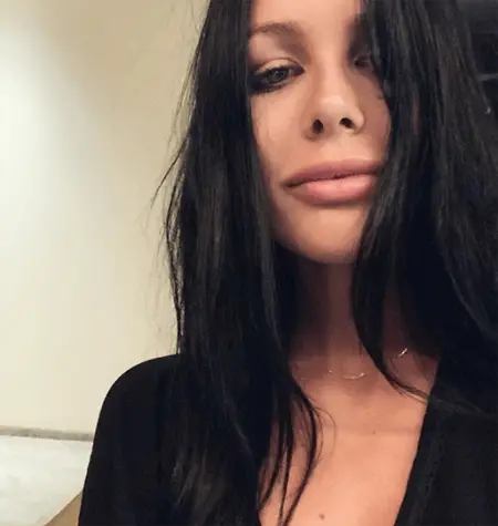 Candice van der Merwe on her Instagram posing.