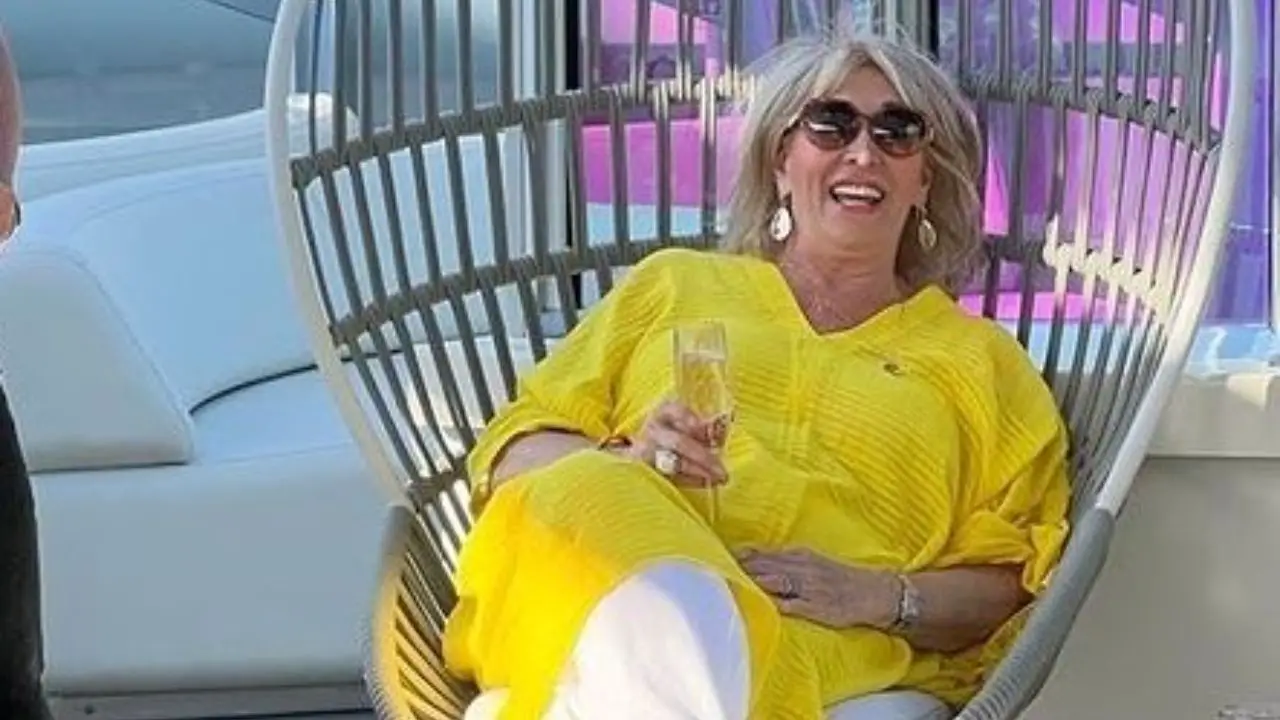 Carole Malone underwent a weight loss of 2 stone. celebsindepth.com