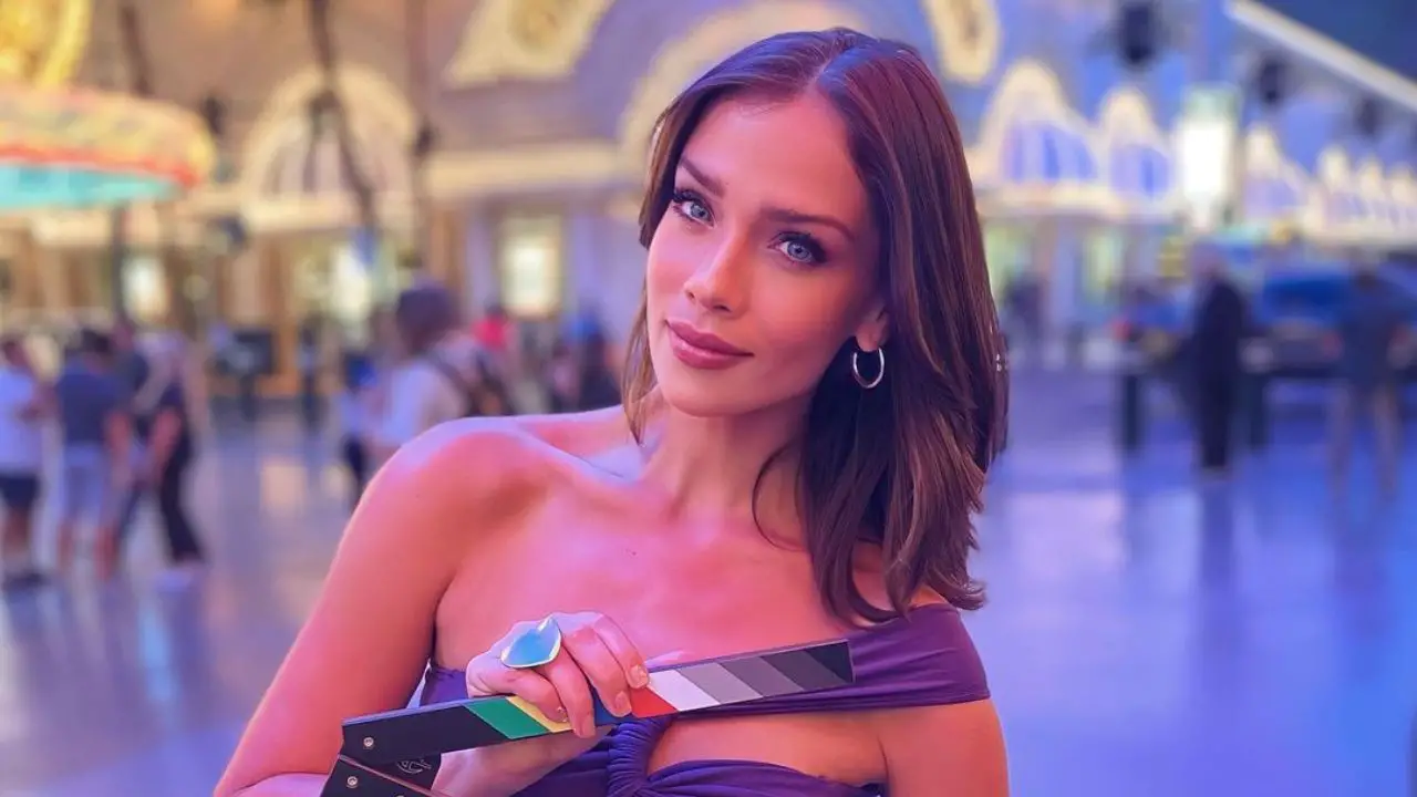 Carolina Miranda plays the role of Camila Román in Fake Profile. celebsindepth.com