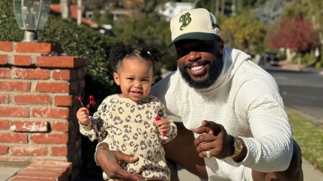 Cash Nasty is single and parenting his daughter. celebsindepth.com