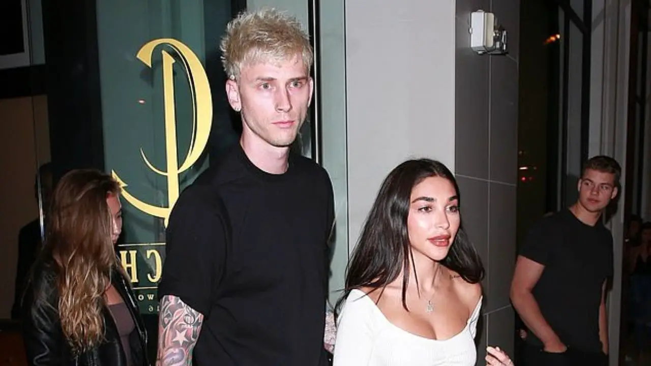 Chantel Jeffries and her boyfriend, Machine Gun Kelly, were in a relationship. celebsindepth.com