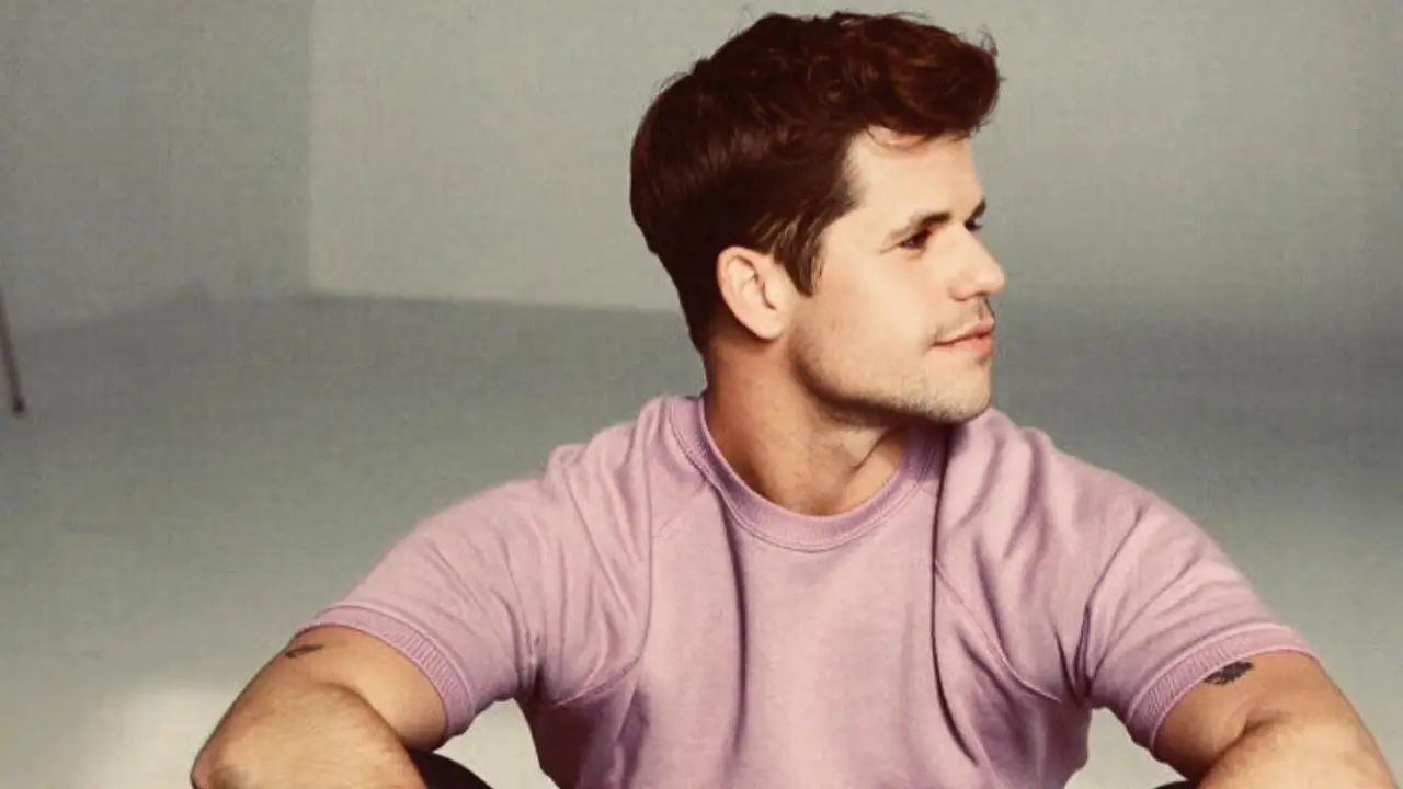 charlie-carver-girlfriend-2022