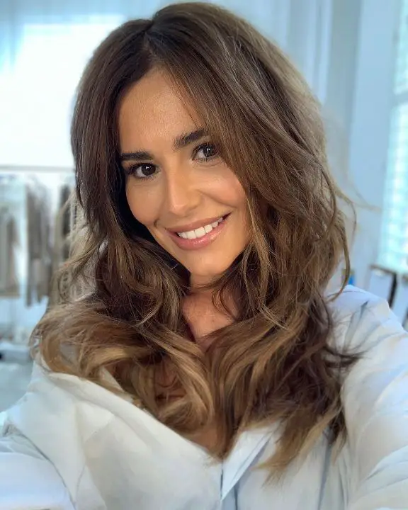 Cheryl Cole chose natural nose-job procedures. celebsindepth.com