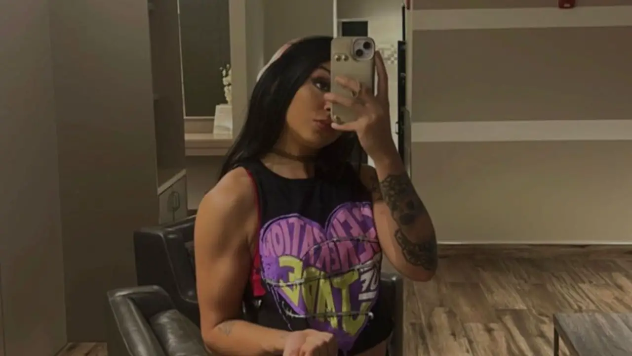 Cora Jade was in a relationship with Trey. celebsindepth.com