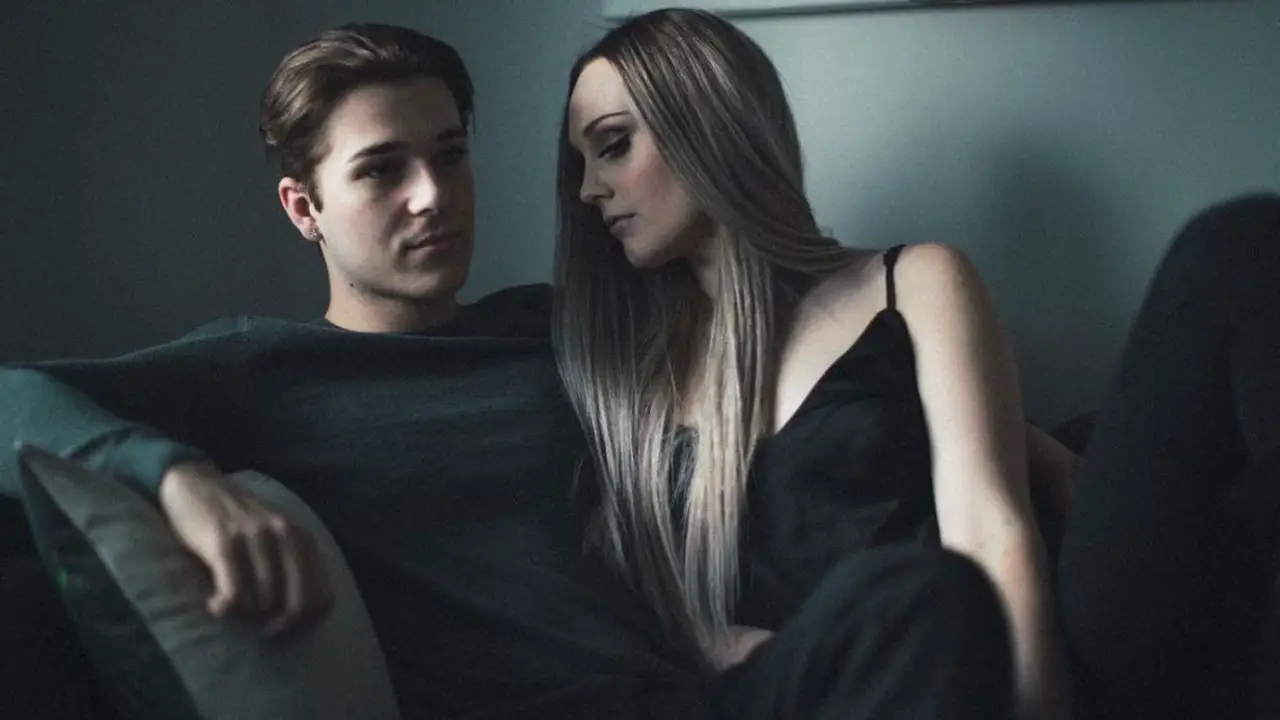 dakota-taylor-girlfriend-2021