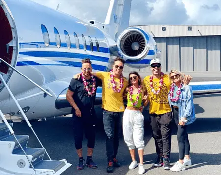 Dane Cook and Kelsi Taylor went to Hawaii together.