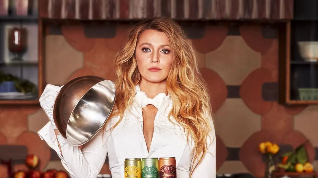 Blake Lively is accused of having a boob job. celebsindepth.com