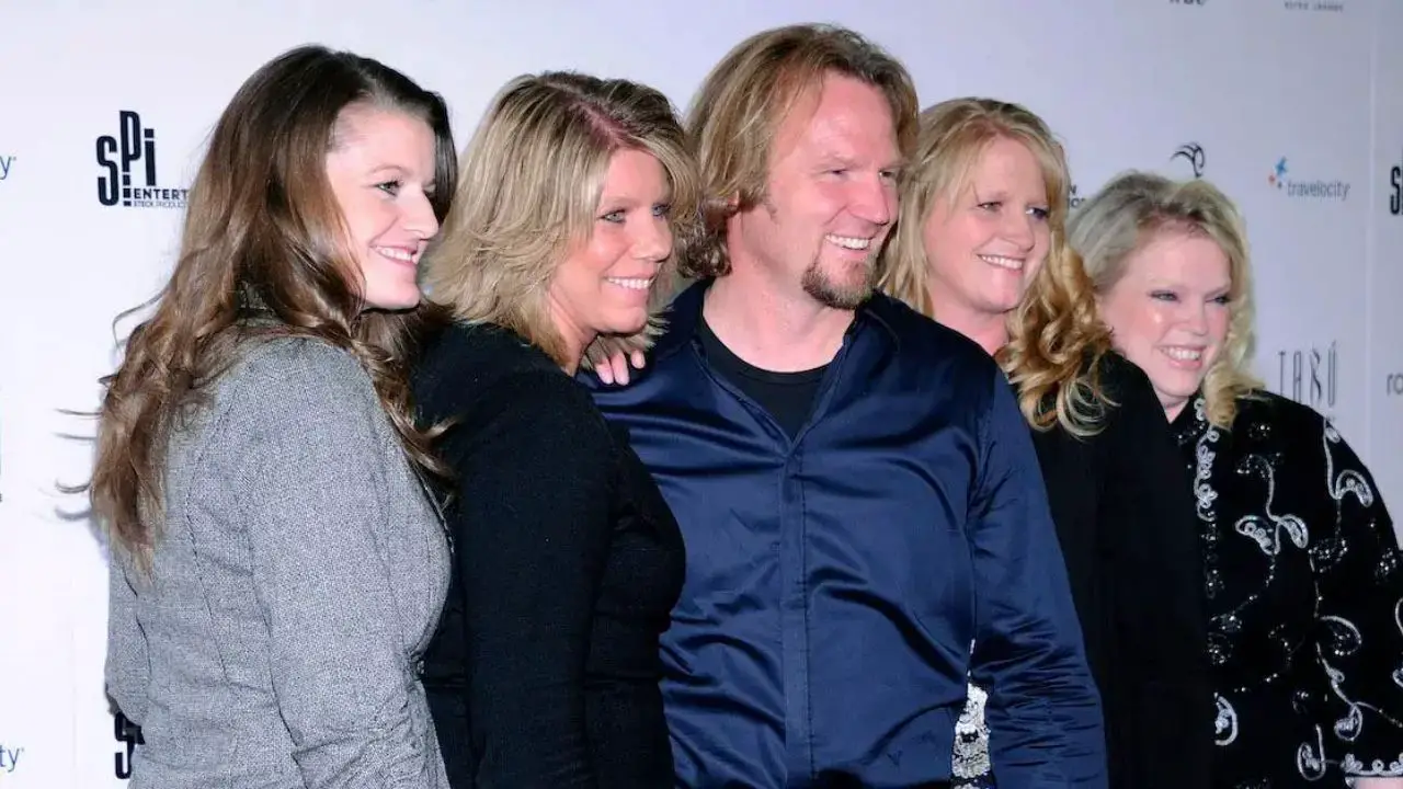 Kody Brown is said to have a new wife, Bonnie Dwyer. celebsindepth.com